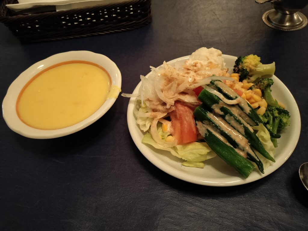 夜のステーキのあさくま コーンスープ